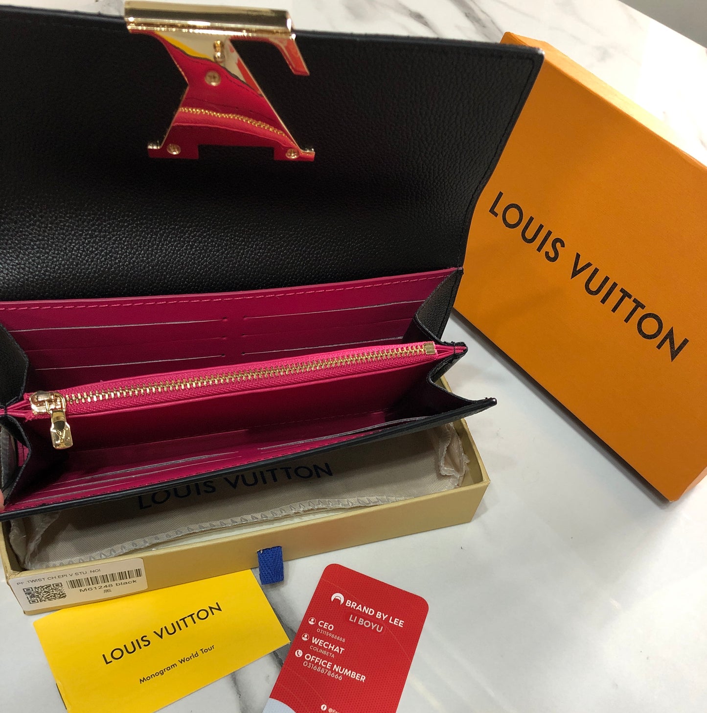 Louis Vuitton Capucines Wallet