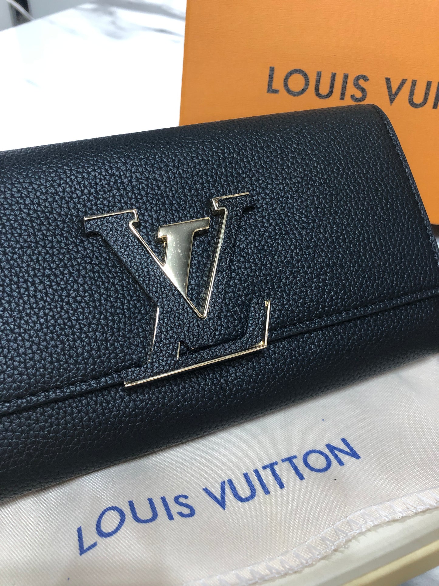 Louis Vuitton Capucines Wallet