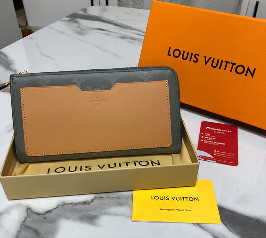 Louis Vuitton Cosmos Long Wallet