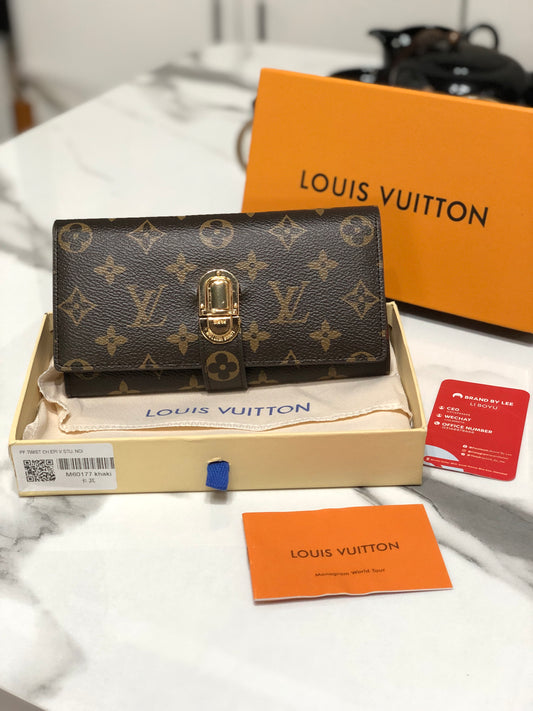 Louis Vuitton Victorine Wallet