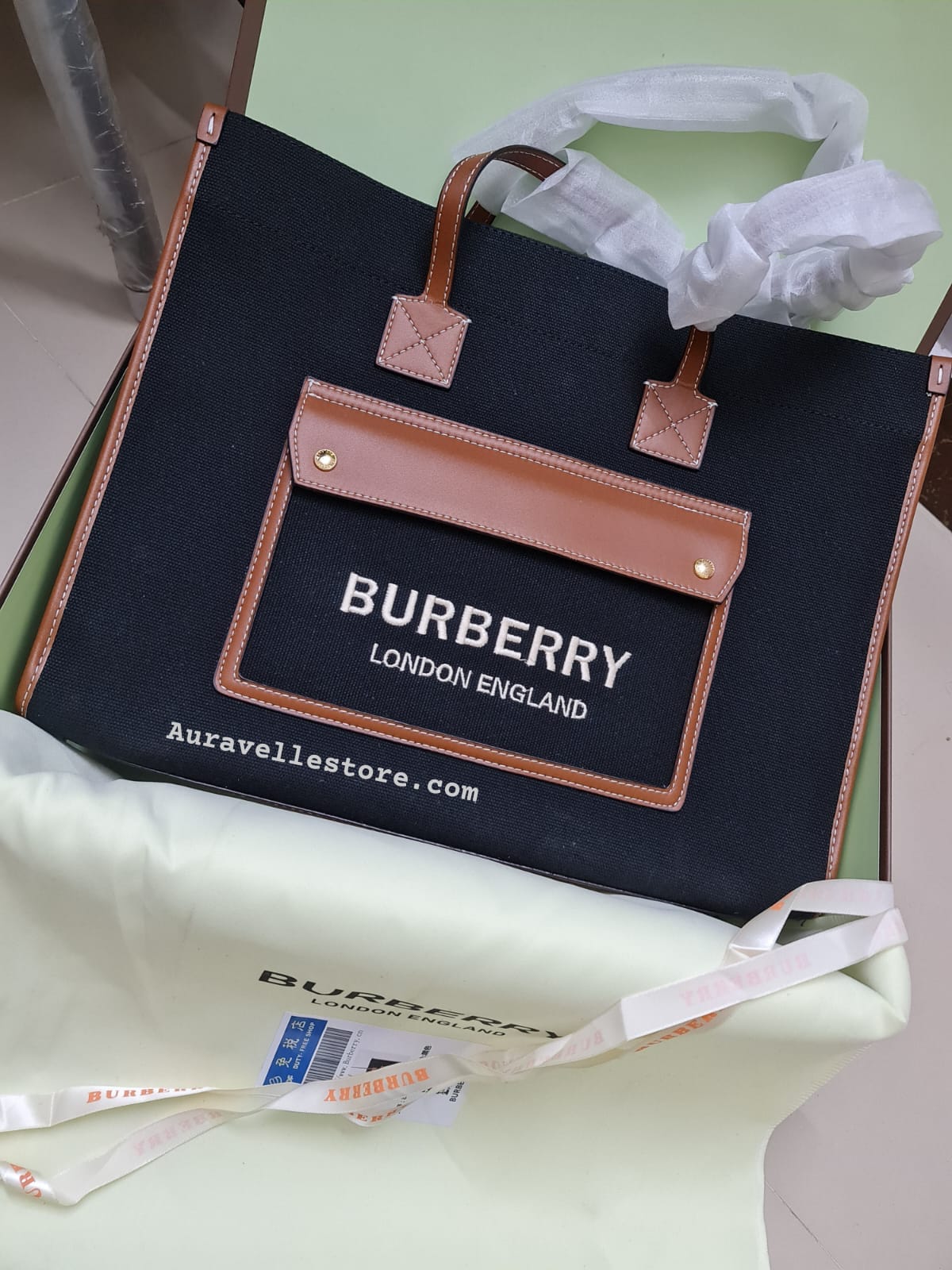 Burberry Black & Brown