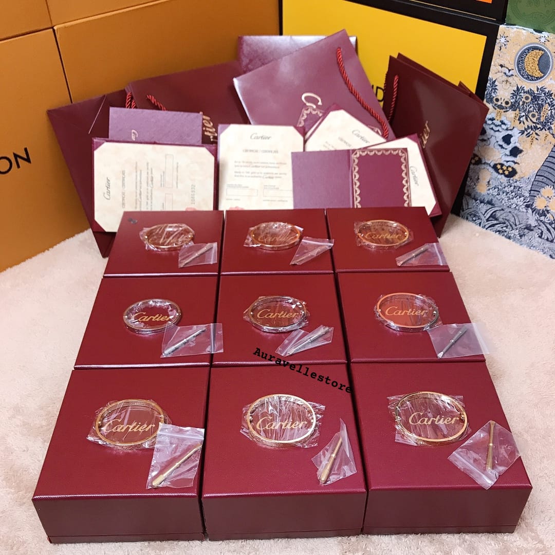 Cartier Braclete with complete packaging
